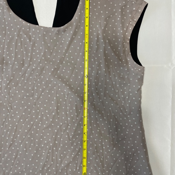 Women’s Taupe and White Polka Dot Sleeveless Blouse with Back Cutout - XL - Picture 3 of 6